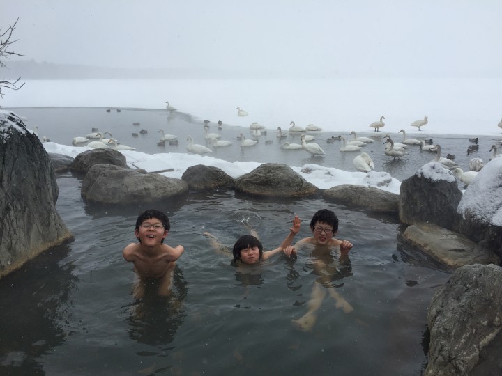 屈斜路湖の天然露天風呂