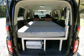 ミニバンサイズの車中泊仕様車登場！